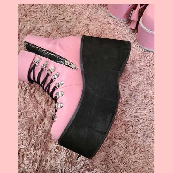 Demonia pastel pink platform boots kera 21 - Picture 2 of 3